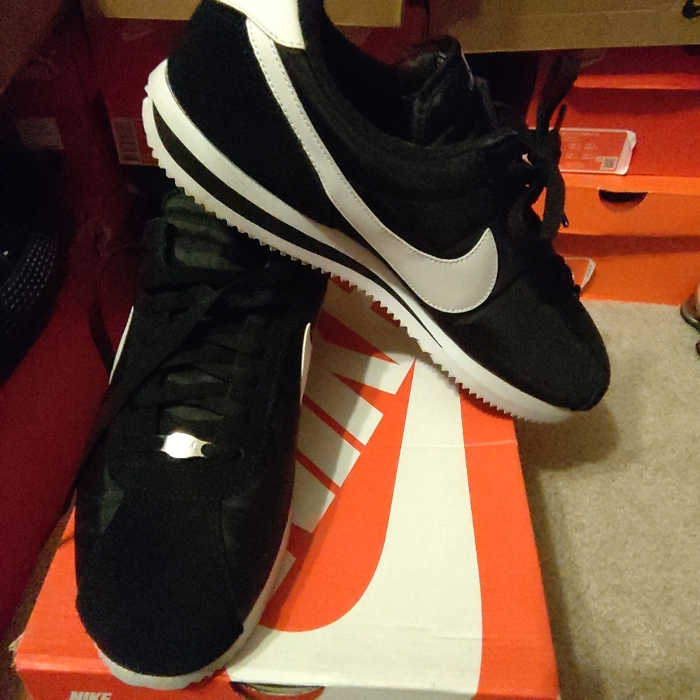 Nike Cortez
